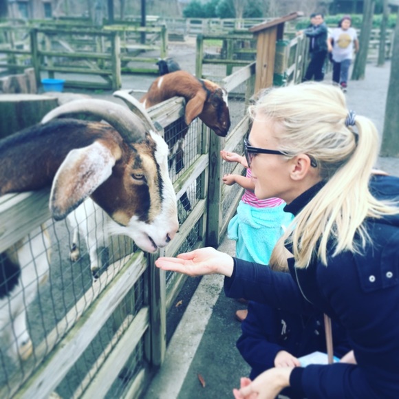 Meet your Posher, Irina - Picture 4 of 4