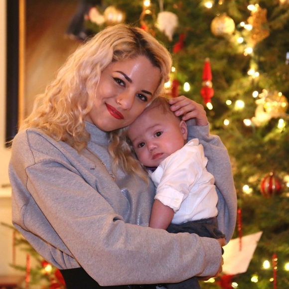 Meet your Posher, Bea - Picture 1 of 1