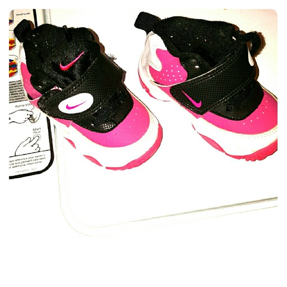 Toddler girl nikes