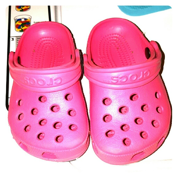 Toddler crocs