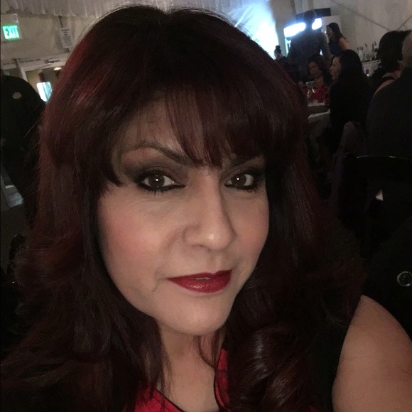 Meet your Posher, Imelda - Picture 1 of 1