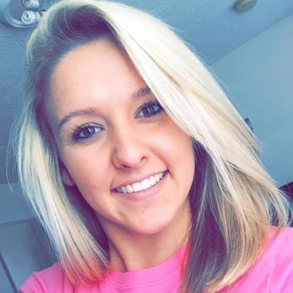 Meet your Posher, Michaela - Picture 1 of 1