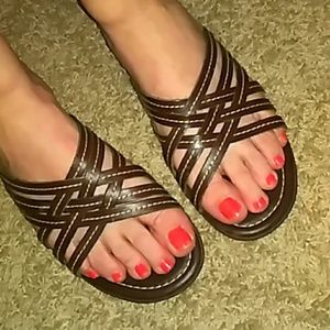 Strappy sandals 12