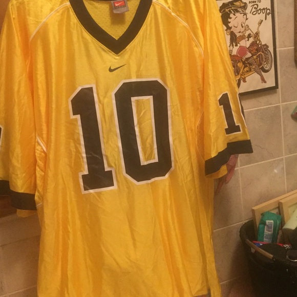 Nike shirt