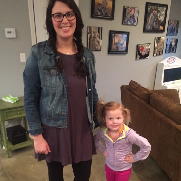 Meet your Posher, Nicole