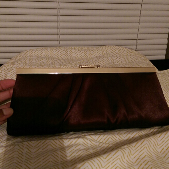 Chocolate clutch - Picture 1 of 2