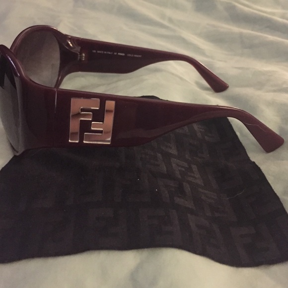 Fendi sunglasses main image 4