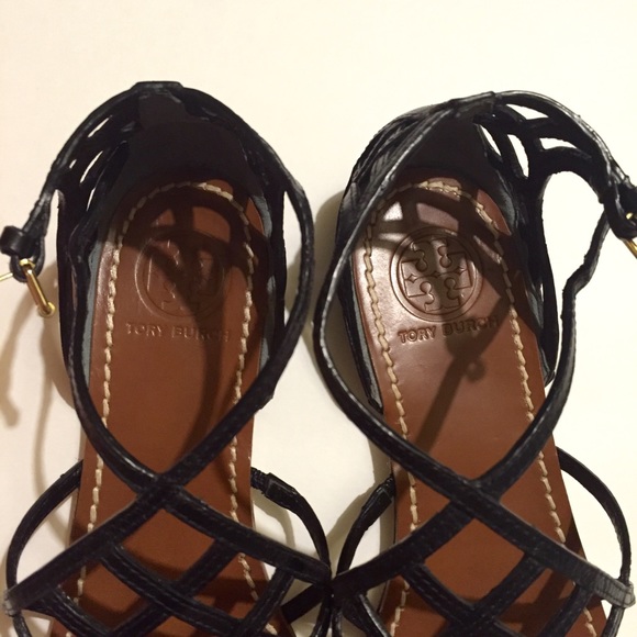 🔹SOLD🔹Tory Burch Amalie Flat Sandal - Picture 2 of 4