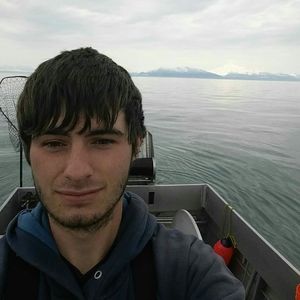 Meet your Posher, Levi