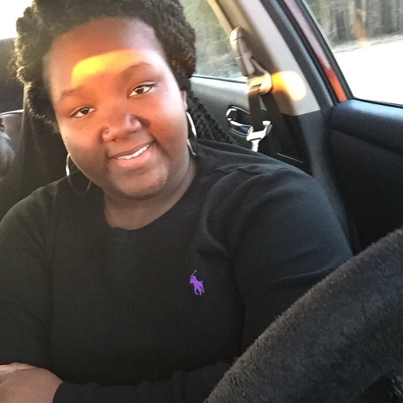 Meet your Posher, Jahleesa - Picture 1 of 1