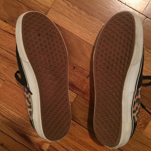 Vans skater sneaks🔥 - Picture 2 of 3