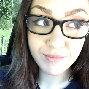 Meet your Posher, Heidi