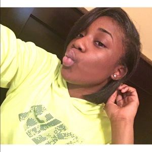 Meet your Posher, Shay