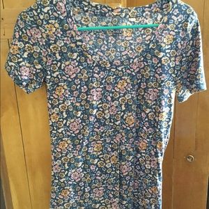 Short sleeve floral shirt