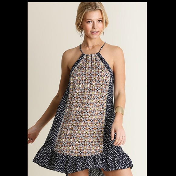 ⭐️Host Pick⭐️Sleeveless Dress - Picture 2 of 4