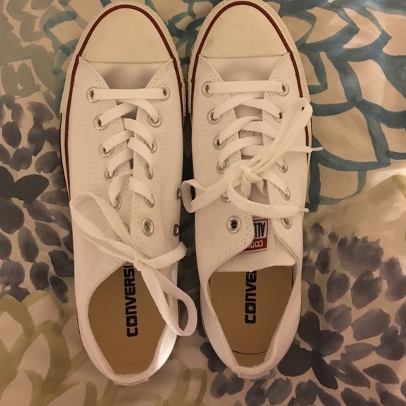 Brand new never ever worn converse