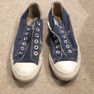 Retro Navy Converse