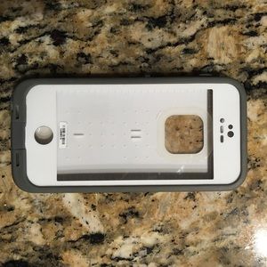 White and gray life proof case
