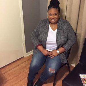 Meet your Posher, Danielle