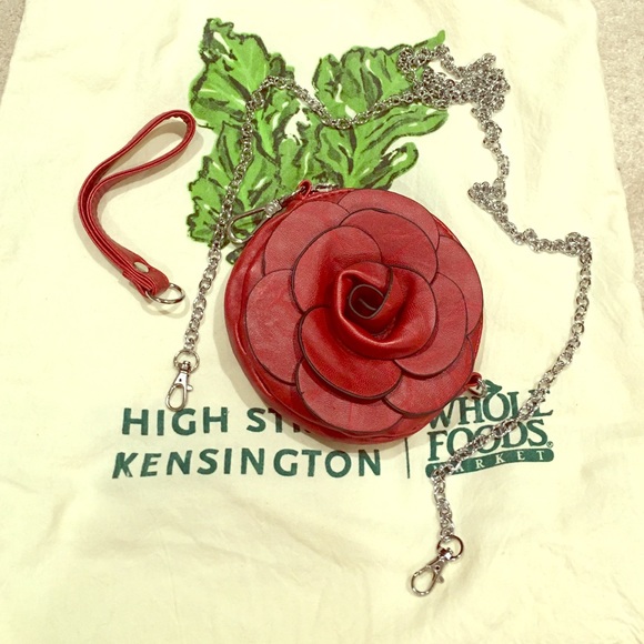 Handbags - Rose wristlets purse