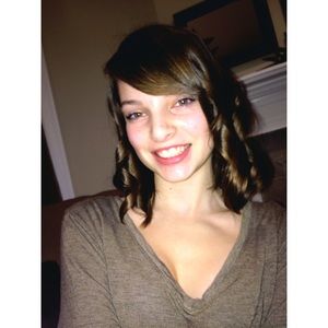 Meet your Posher, Gabby