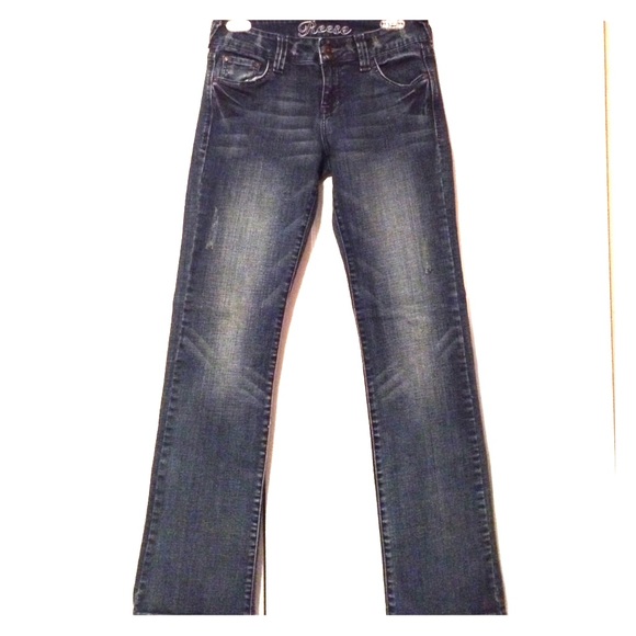 Size 7/8 bootcut jeans. Regular length