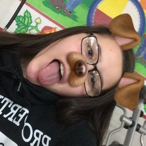 Meet your Posher, Katie