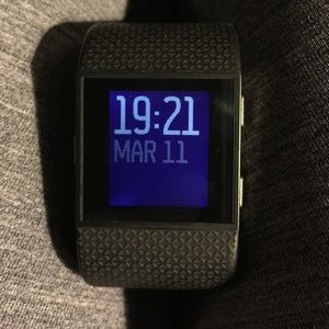 Fitbit Surge Black Small