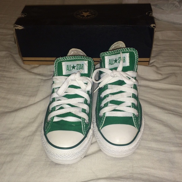GREEN AND RED ORIGINAL CONVERSE #BUNDLE