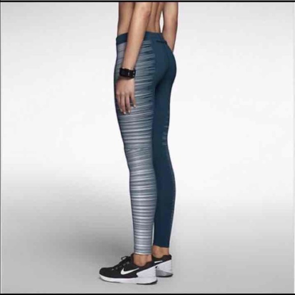 Nike Flash Tights - Picture 3 of 4