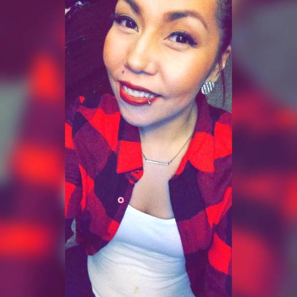 Meet your Posher, Bianca - Picture 1 of 1