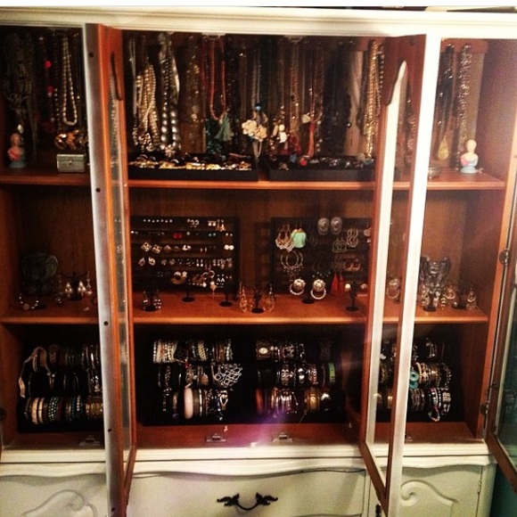 Meet your Posher, Em - Picture 3 of 4