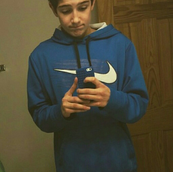 Meet your Posher, Connor - Picture 1 of 1