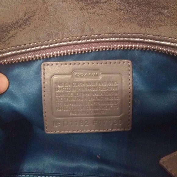 Handbag silver like new - Picture 2 of 4