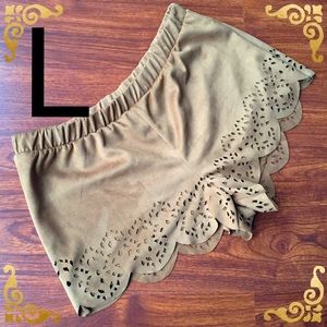 🌟[ HOST PICK ]🌟 Faux Suede Eyelet Cutout Shorts