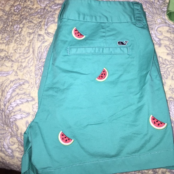 NWT vineyard vines watermelon shorts