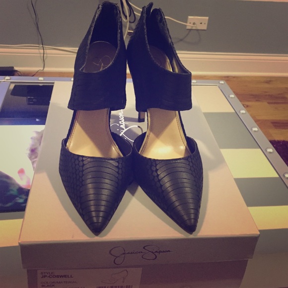 Jessica Simpson JP-Coswell