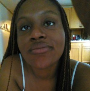 Meet your Posher, Quanishia