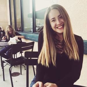 Meet your Posher, Alma