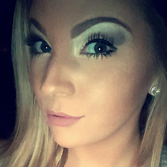 Meet your Posher, Morgan - Picture 1 of 1