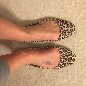 Gap leopard flats size 9