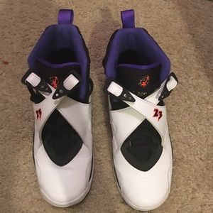 Retro 8 Jordans size 4.5