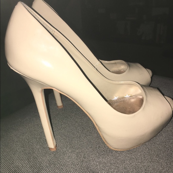 Nude peep toe heels!