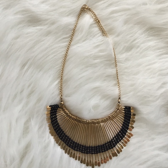 🎉HP🎉Egyptian Style Necklace - Picture 2 of 2