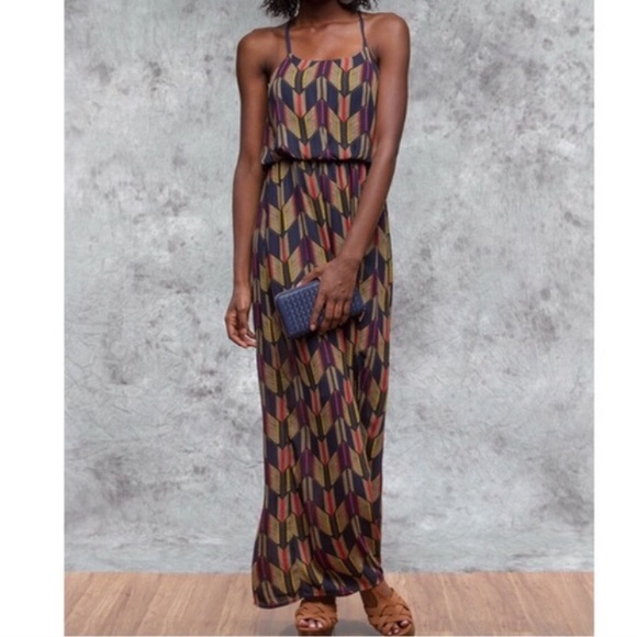 Geo Print Arrow Maxi Dress