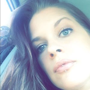 Meet your Posher, Jaclyn