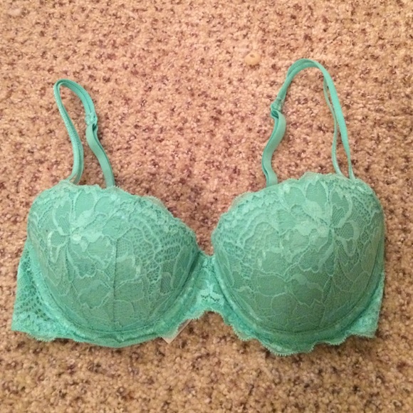 PINK date push up bra