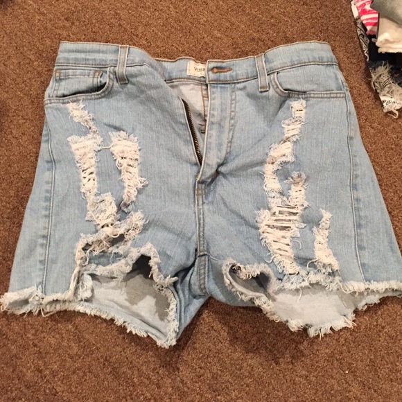 Ripped denim shorts