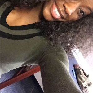 Meet your Posher, Veronica!!!