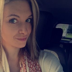 Meet your Posher, Alexandria